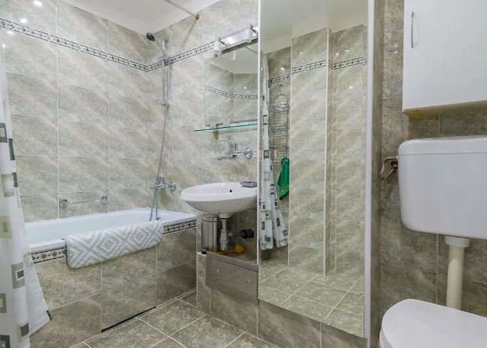 Chic And Spacious In - Patriarh Evtimiy By Flat Mаnager 公寓 *