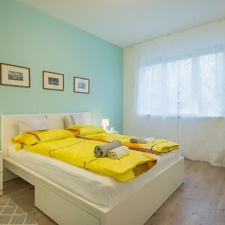 Chic And Spacious In - Patriarh Evtimiy By Flat Mаnager * Sofia