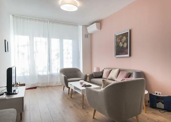 Chic And Spacious In - Patriarh Evtimiy By Flat Mаnager