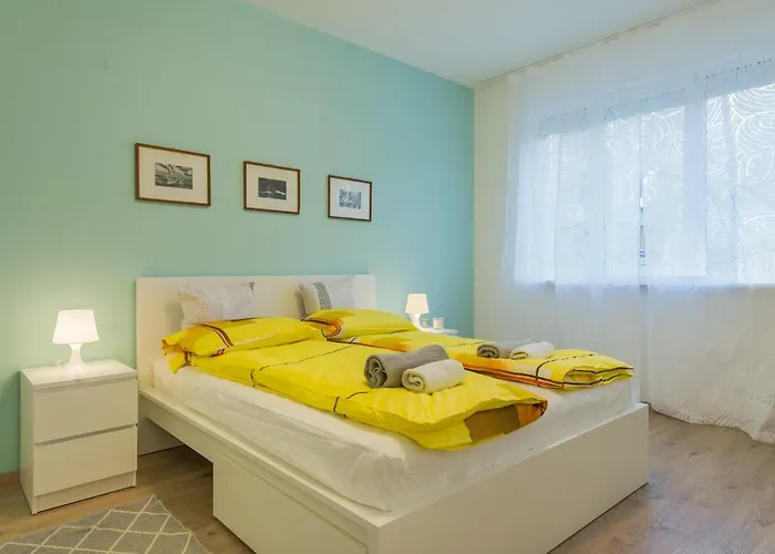 Διαμέρισμα Chic And Spacious In - Patriarh Evtimiy By Flat Mаnager