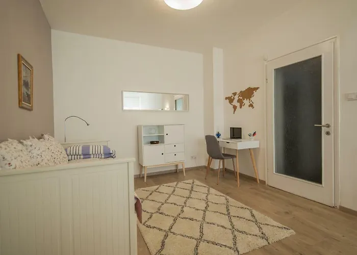 Διαμέρισμα Chic And Spacious In - Patriarh Evtimiy By Flat Mаnager