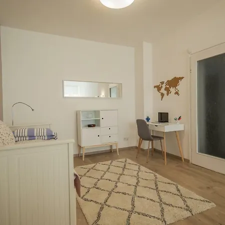 Apartmán Chic And Spacious In - Patriarh Evtimiy By Flat Mаnager